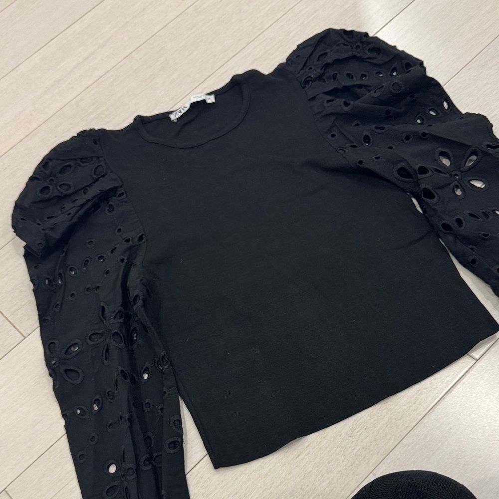 Zara Black Puff Sleeve Blouse